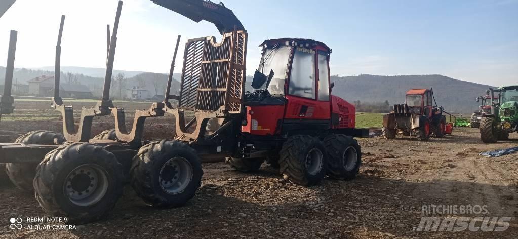 Komatsu 835 Lassbærere