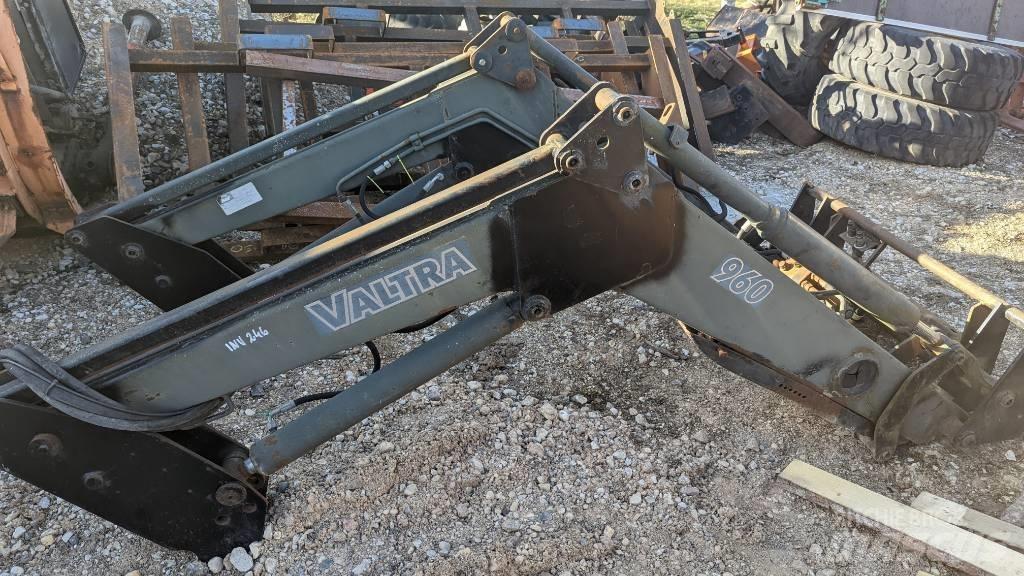 Valtra Loader Teleskoplastere for Landbruk