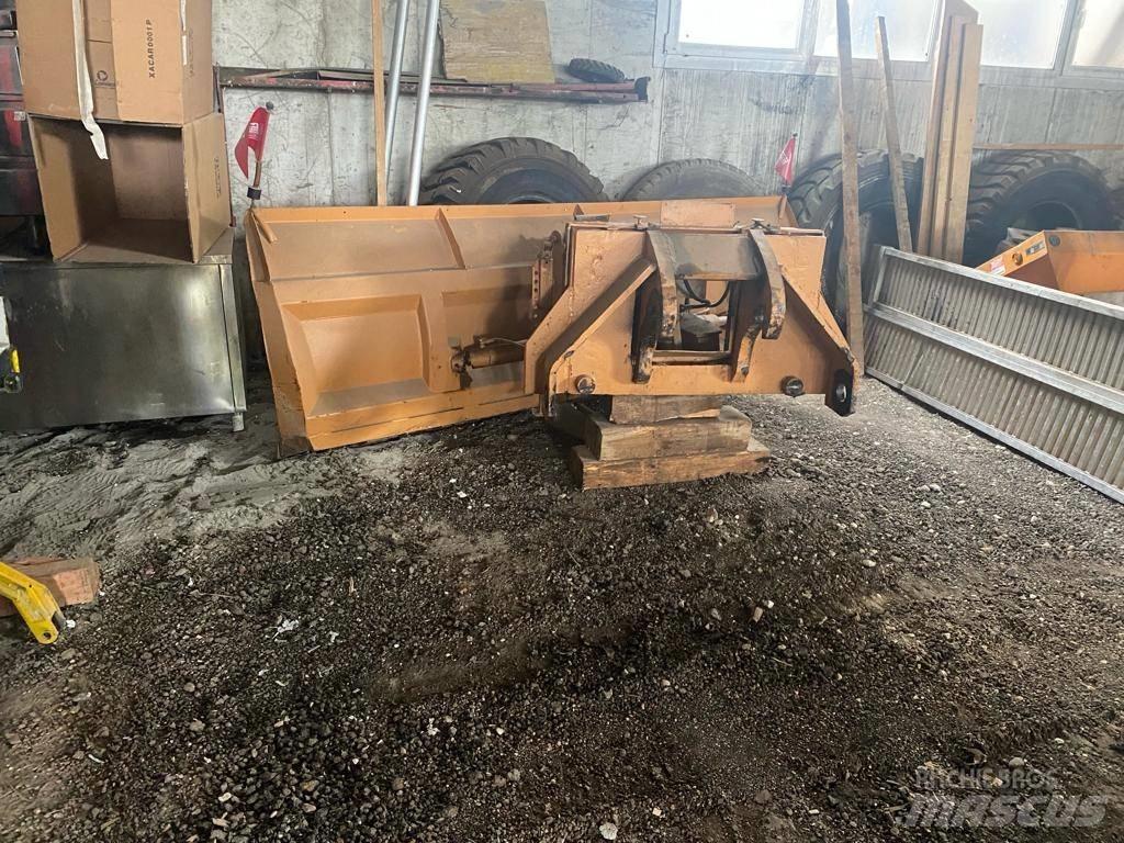 CASE 621 C Hjullastere