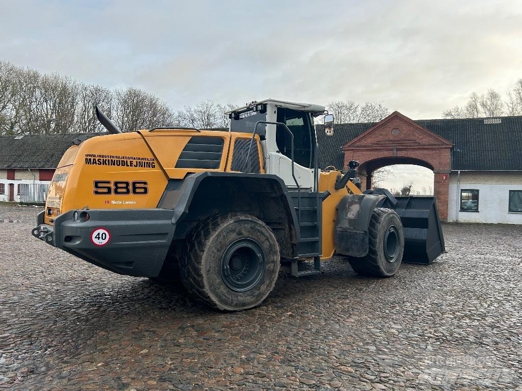 Liebherr L 586 Hjullastere