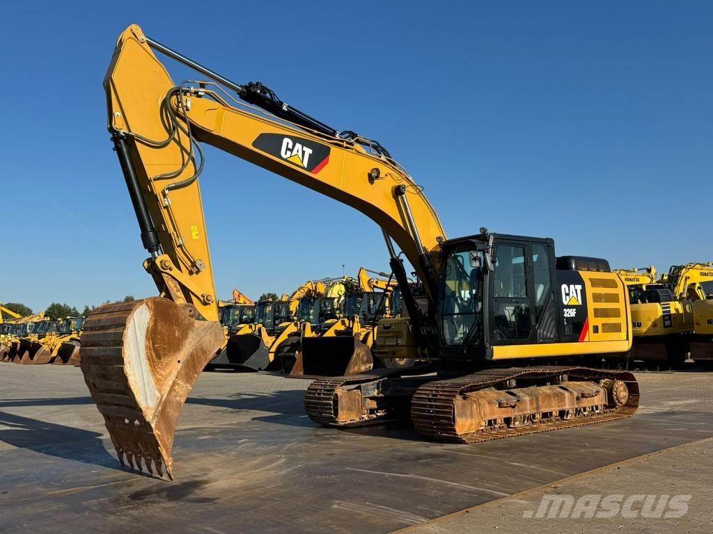 CAT 326FL Beltegraver