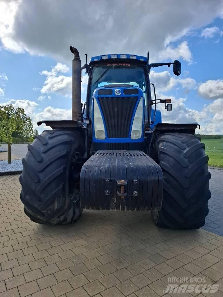 New Holland T 8050 Traktorer