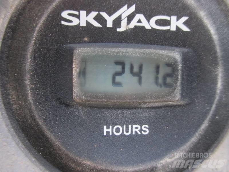 SkyJack SJ III 3219 Sakselifter