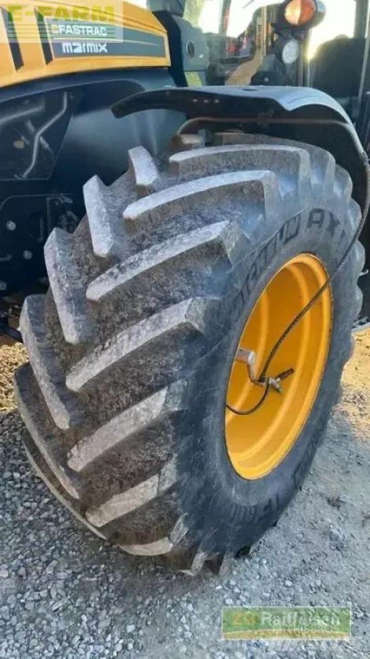 JCB fastrac 4220 Traktorer