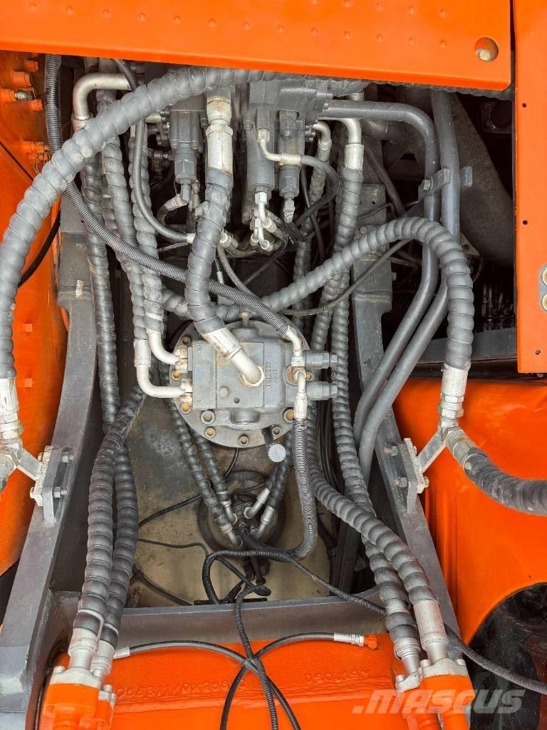 Doosan DX 300 Beltegraver