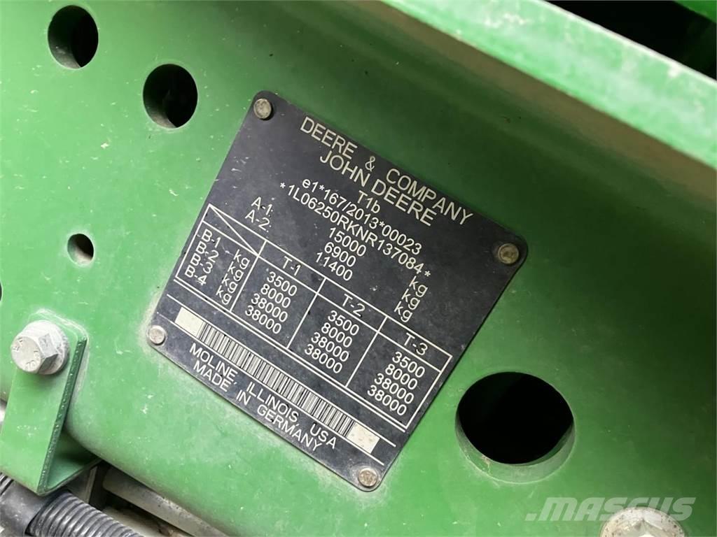 John Deere 6250R Traktorer