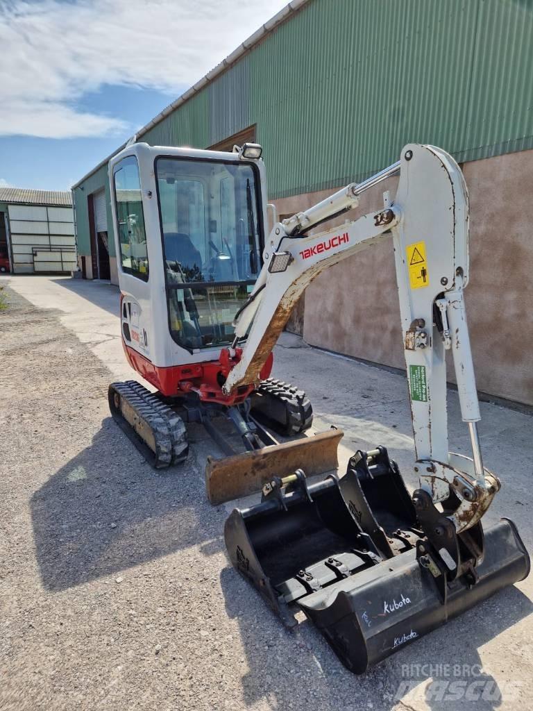 Takeuchi TB 216 A Minigravere <7t