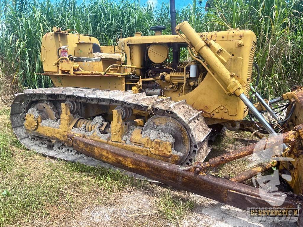 CAT D 6 C Dozere Beltegående