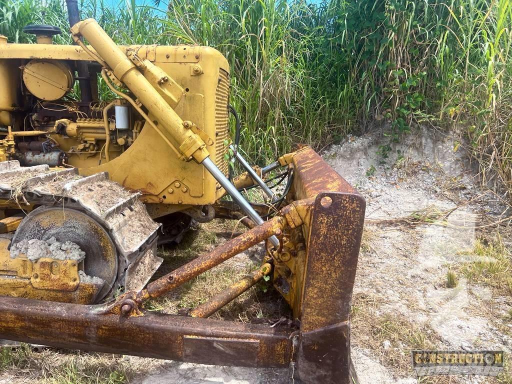 CAT D 6 C Dozere Beltegående