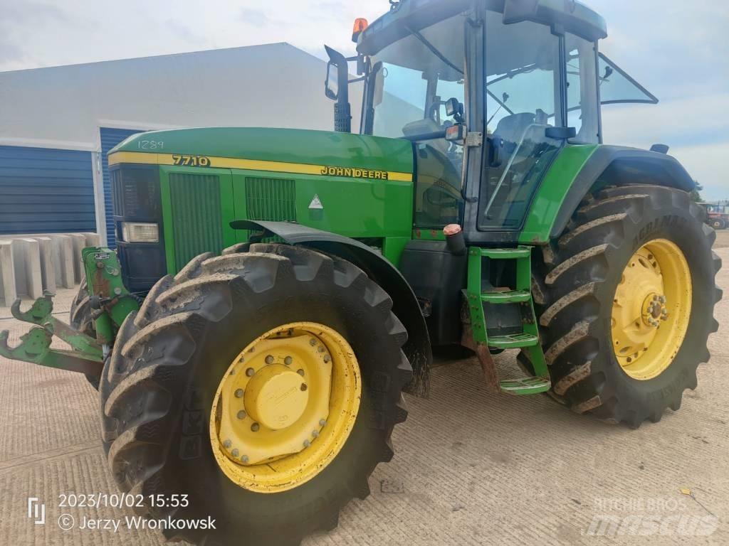 John Deere 7710 Traktorer