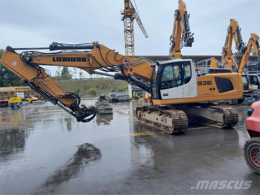Liebherr R936 Beltegraver