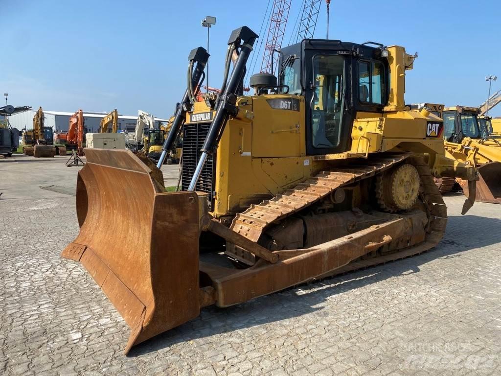 CAT D6T XL NVT Dozere Beltegående