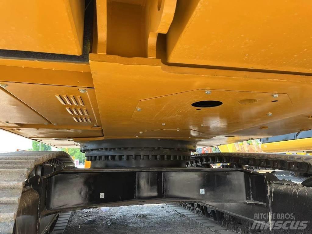 CAT 330D2 Beltegraver