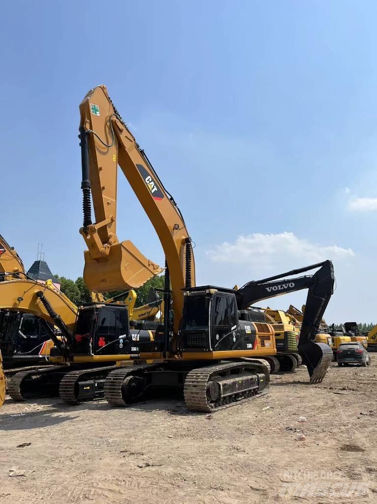 CAT 330D2 Beltegraver