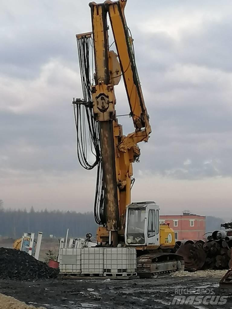 Bauer BG 12 V Fundamenterings rigger