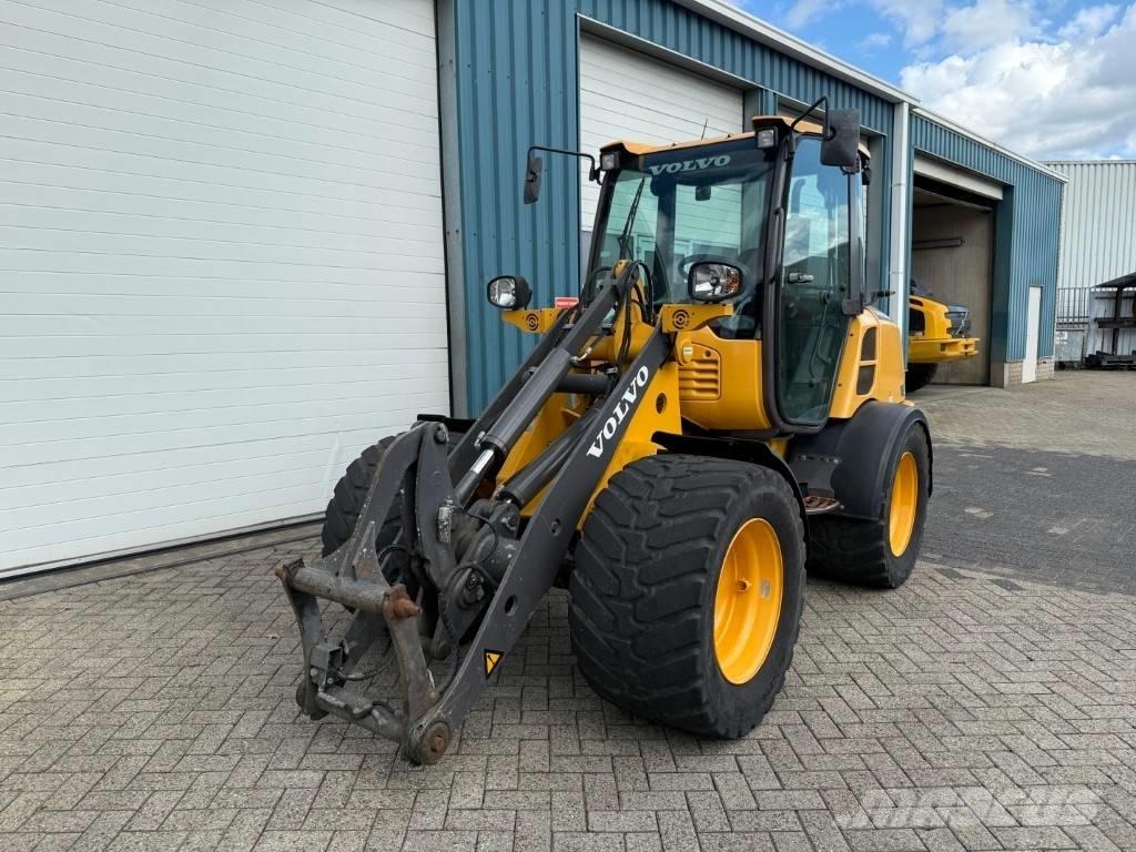 Volvo L 25 F Hjullastere