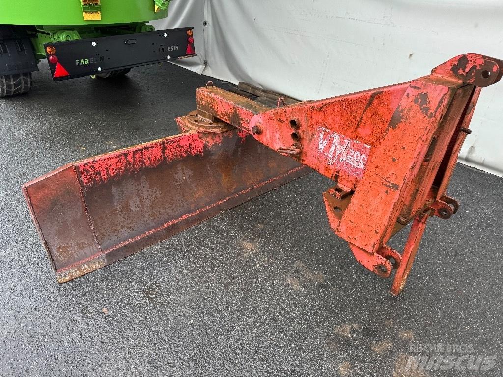 VM 250 Veiskraper