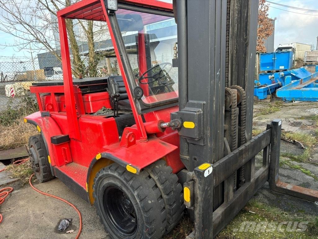 Hyster H130F Diesel Trucker
