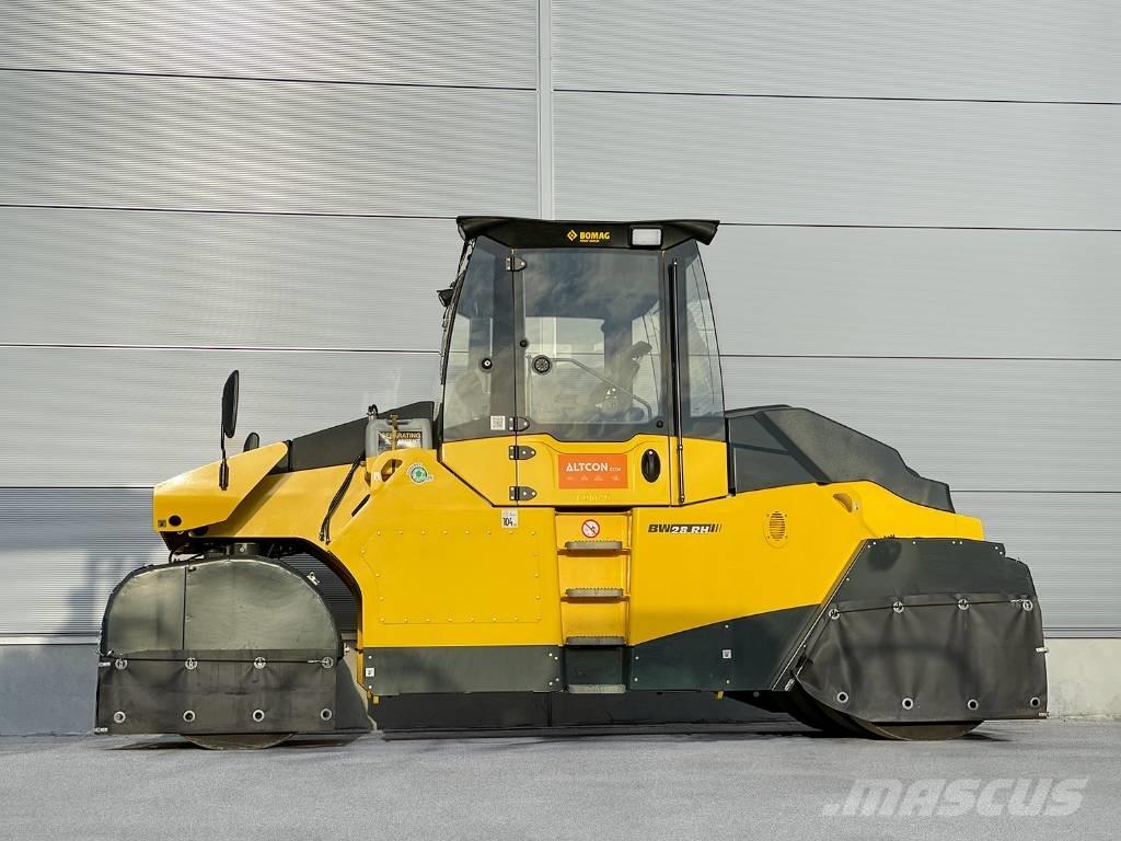 Bomag BW 28 RH Gummihjulsvalser