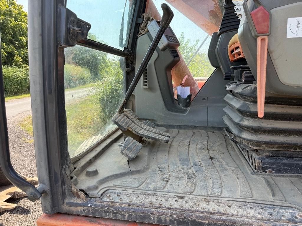 Doosan DX 225 LC Beltegraver