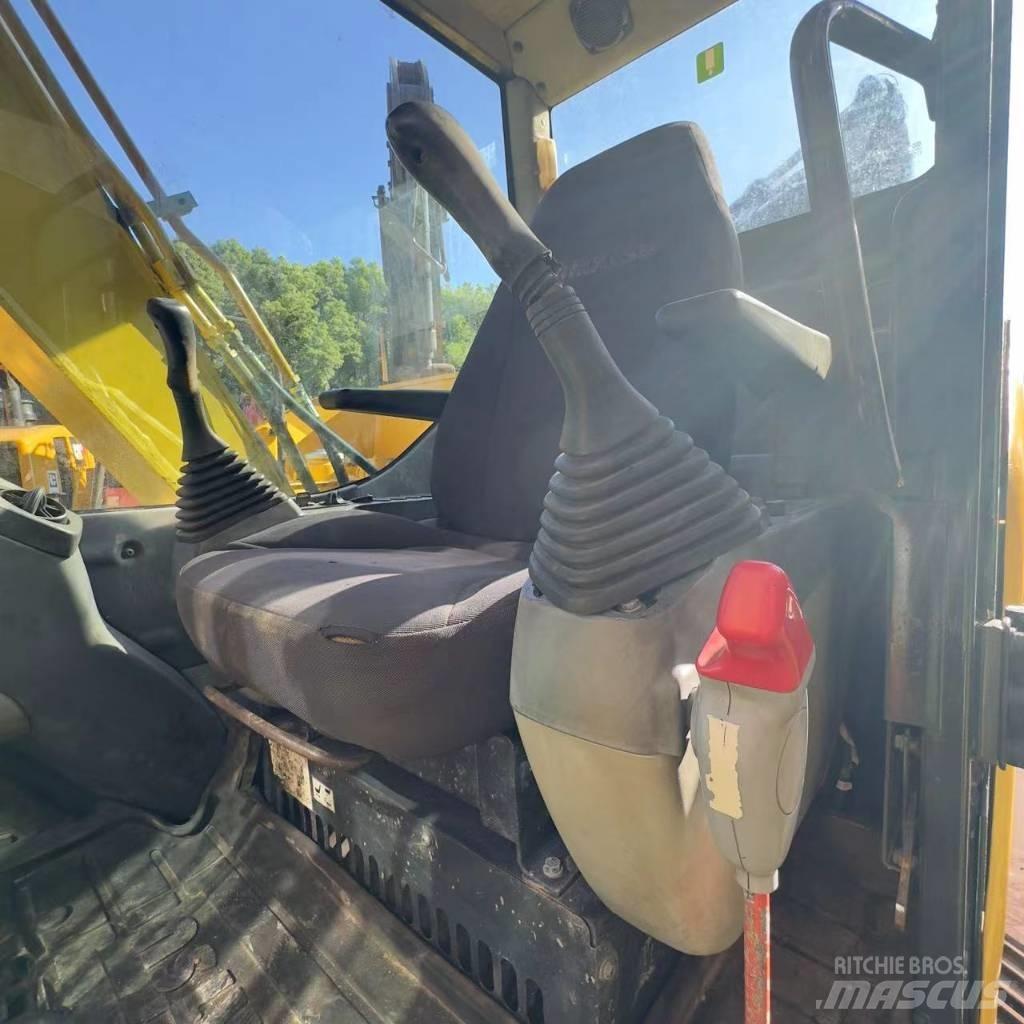 Komatsu PC 70 Beltegraver