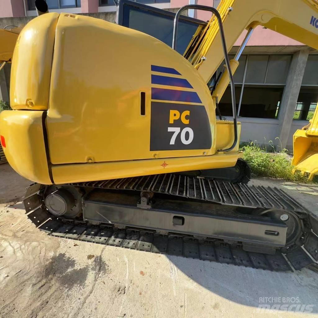 Komatsu PC 70 Beltegraver
