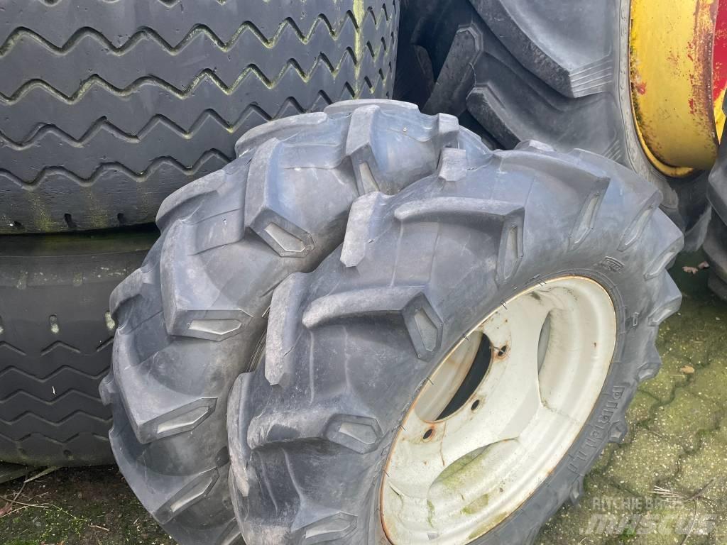 Pirelli 6.5 -16 + velg Dekk, hjul og felger