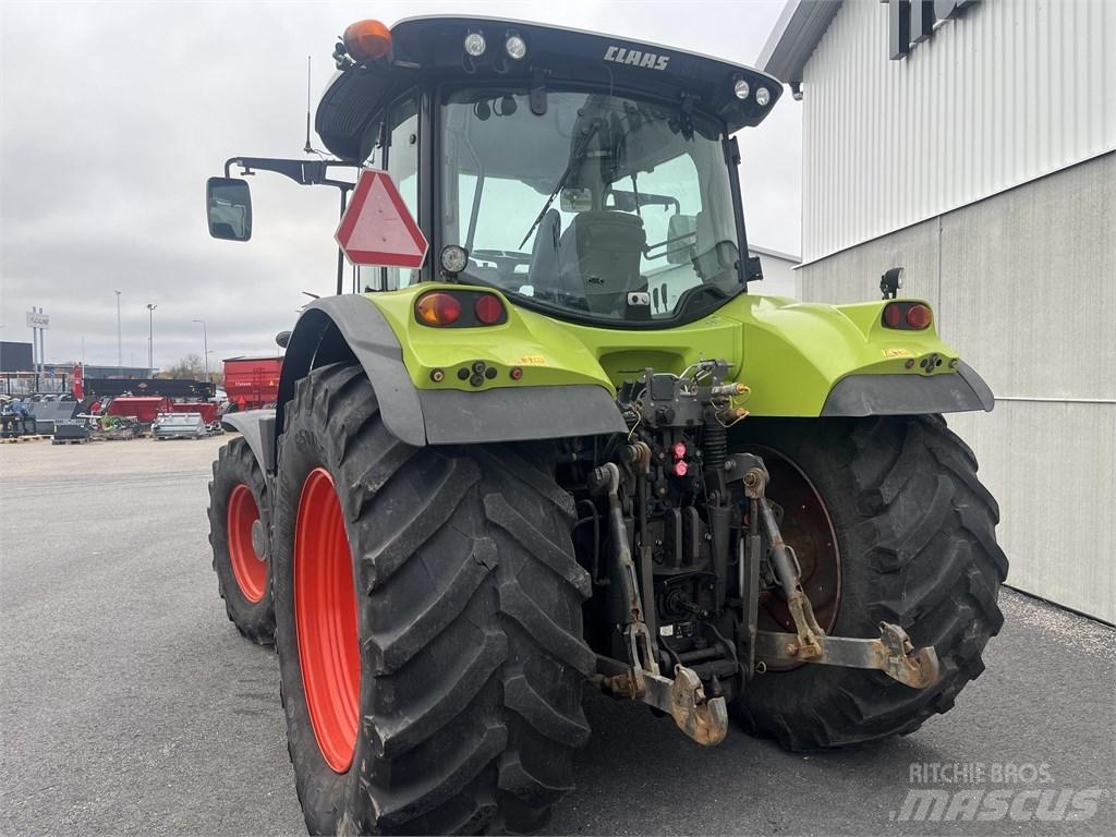 CLAAS Arion 620 Traktorer