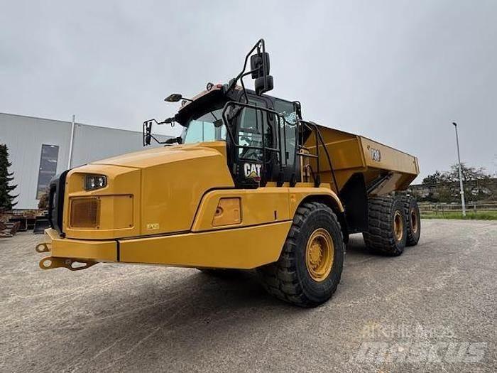 CAT 730 Rammestyrte Dumpere