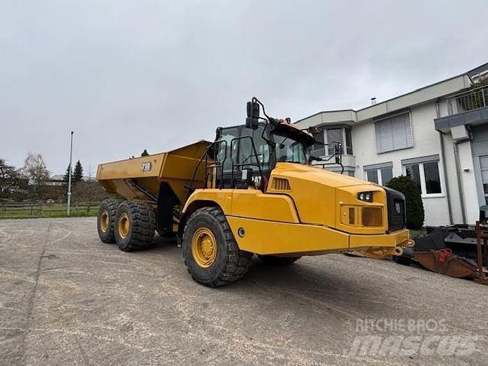 CAT 730 Rammestyrte Dumpere