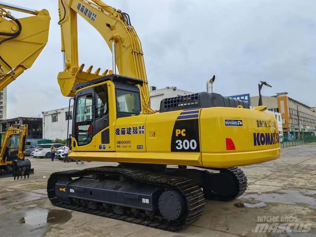 Komatsu PC 300 Beltegraver