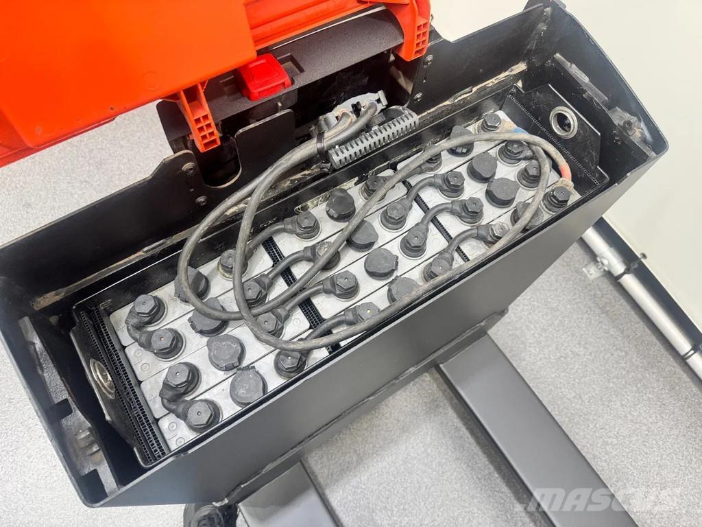 BT LWE 160 Lavtløftende truck