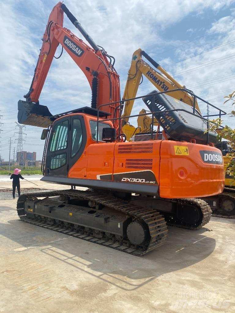 Doosan DX 300 Beltegraver