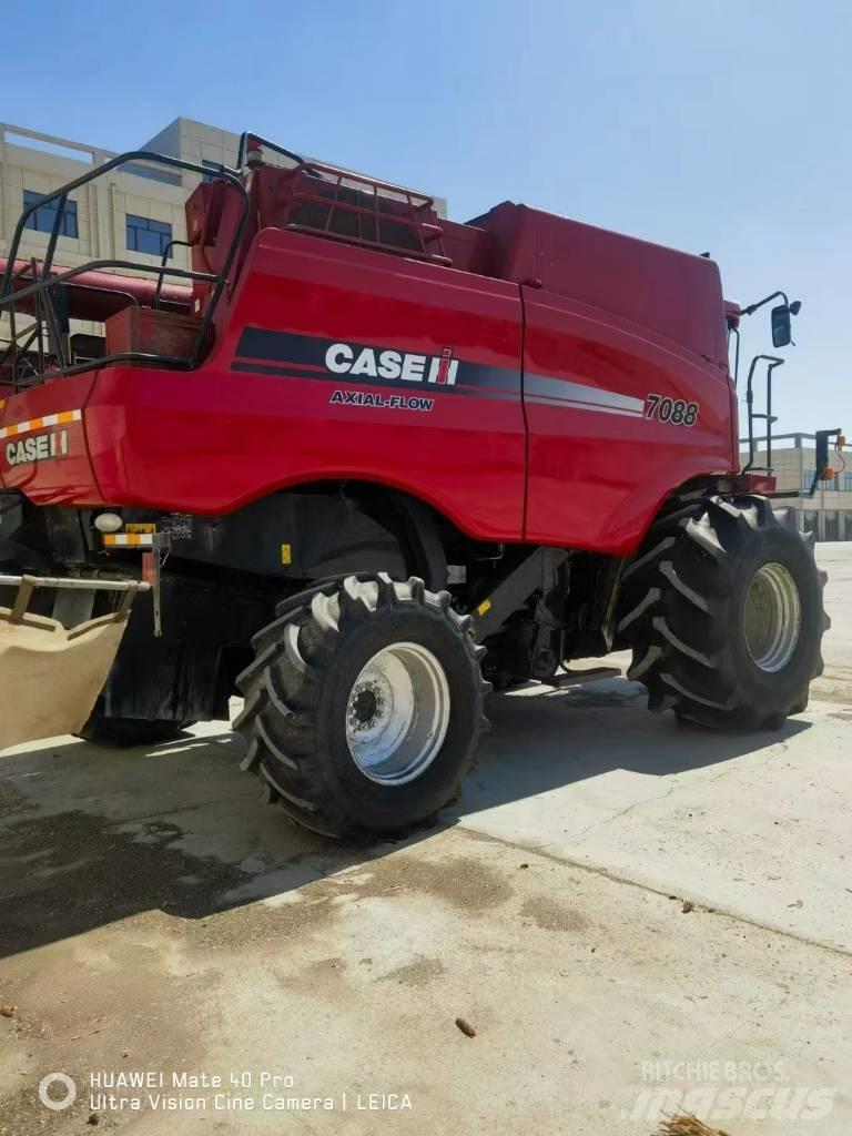 Case IH 7088 Skurtreskere