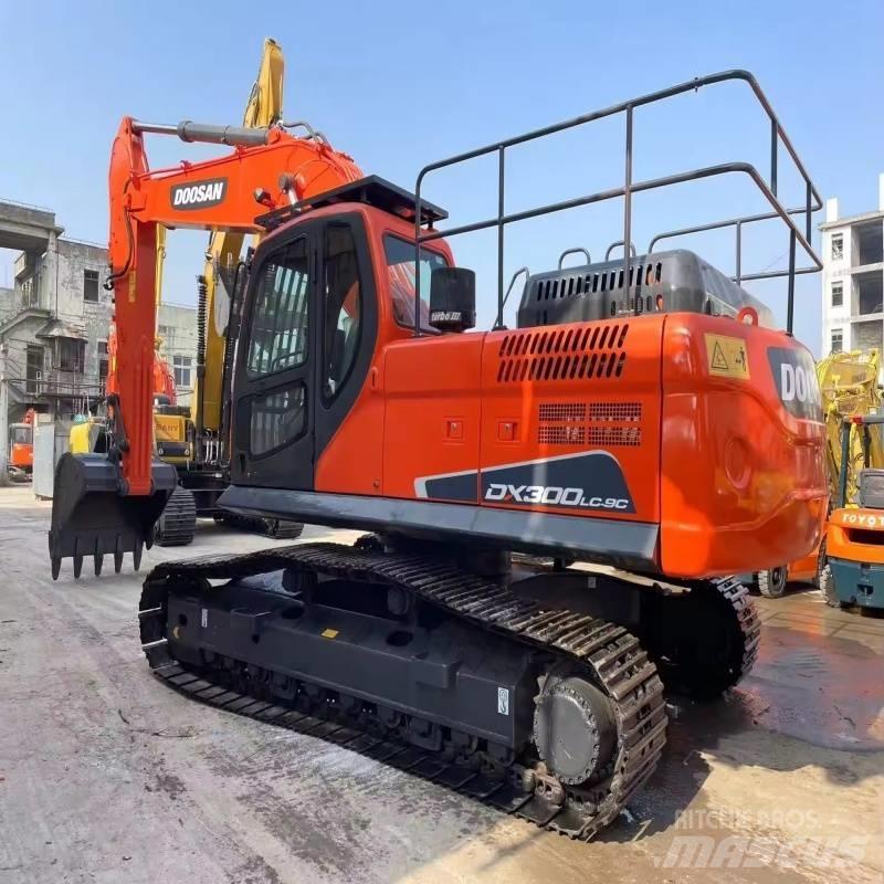 Doosan DX 300 LC-9C Beltegraver