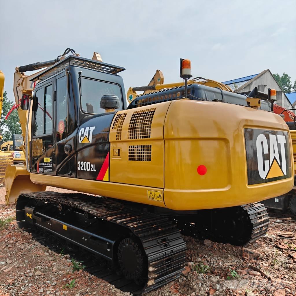 CAT 320D2L Beltegraver