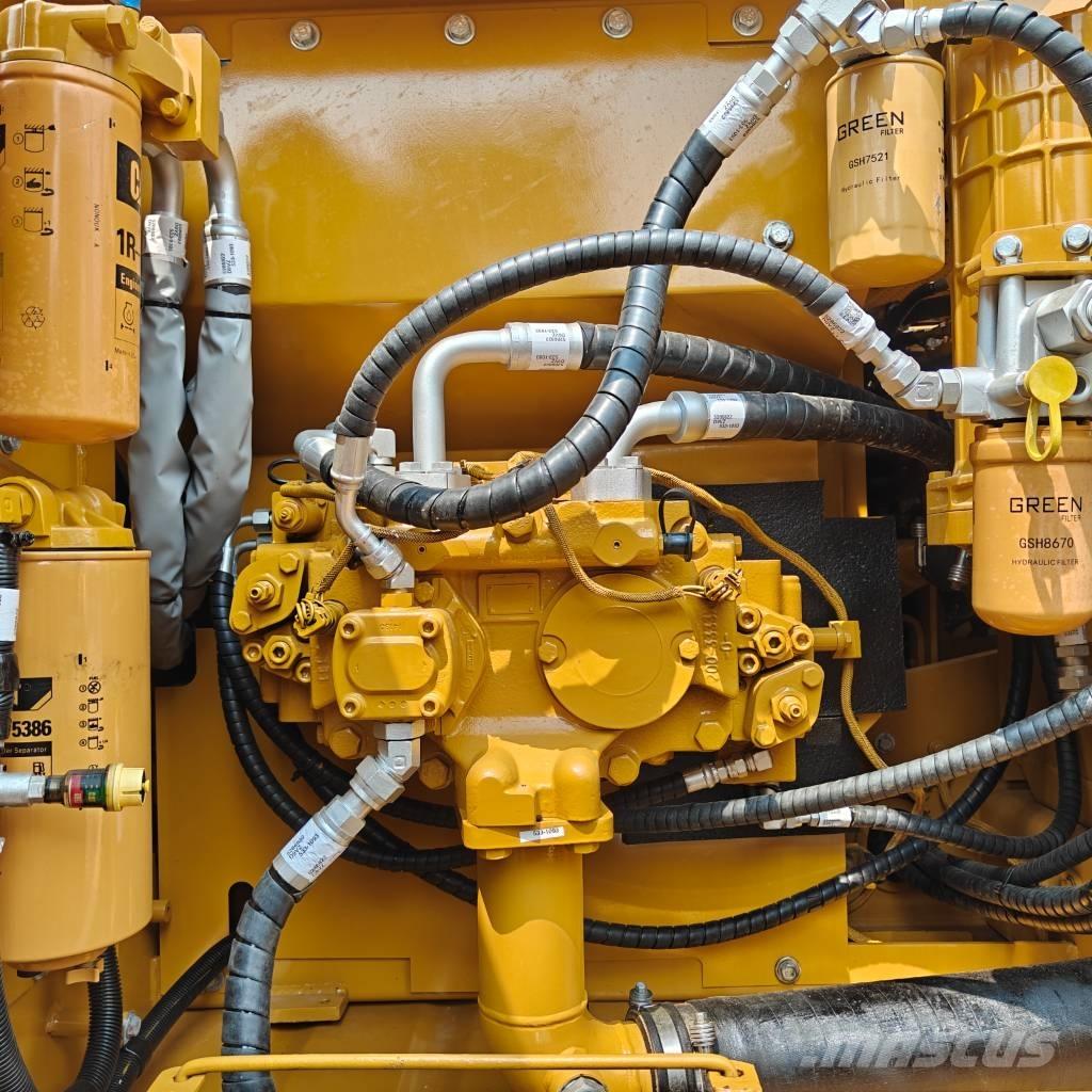 CAT 320D2L Beltegraver