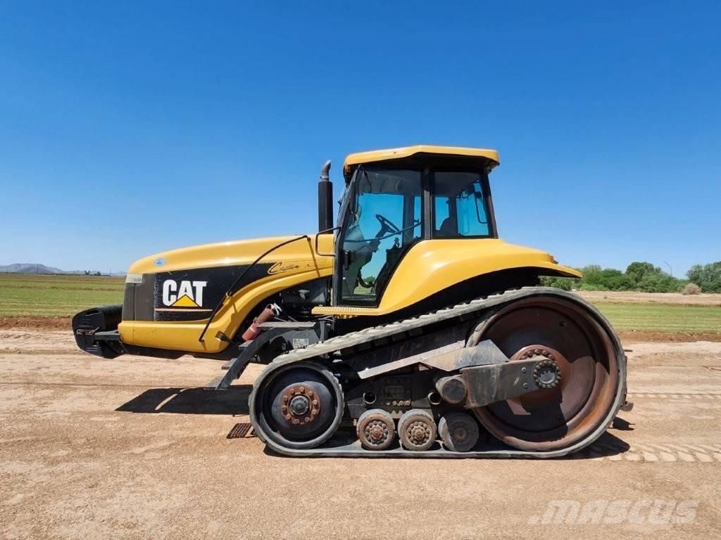 CAT CH45 Traktorer