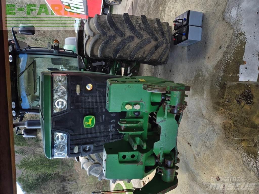 John Deere 8245 R Traktorer