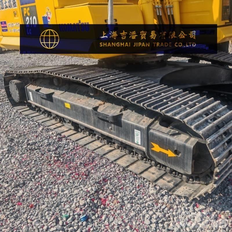 Komatsu PC 220 Beltegraver