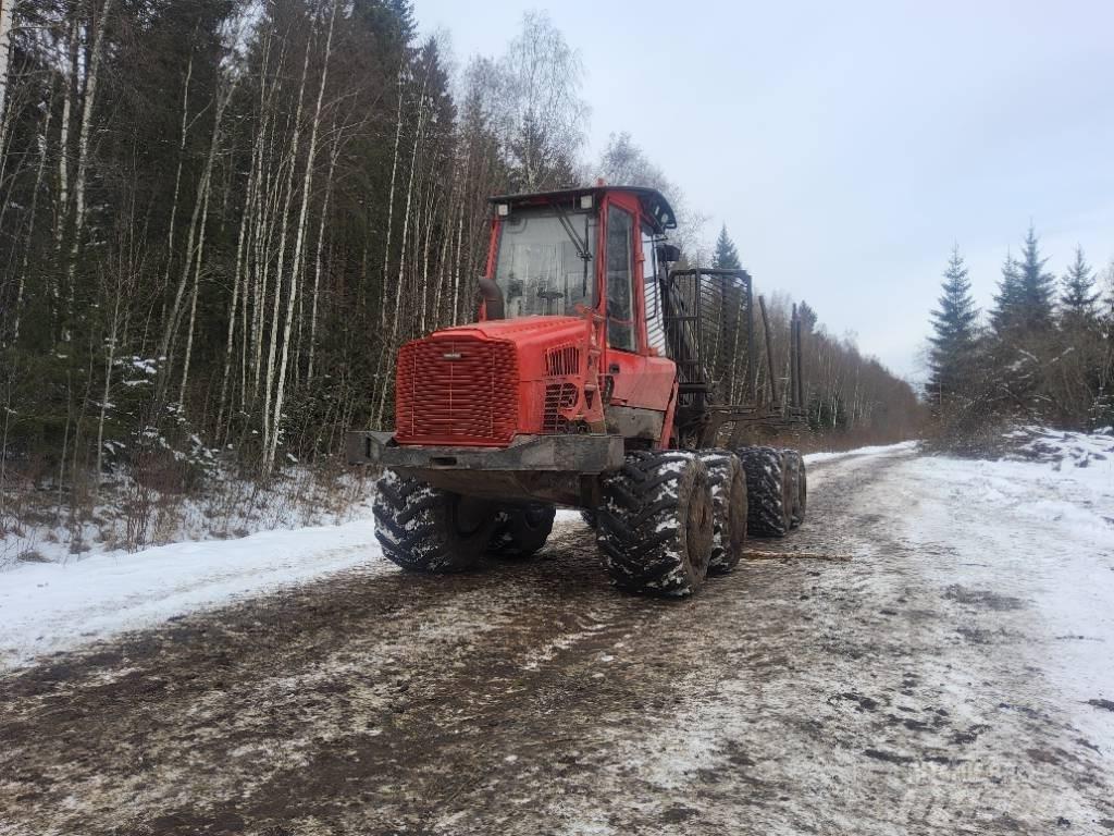 Komatsu 835 Lassbærere
