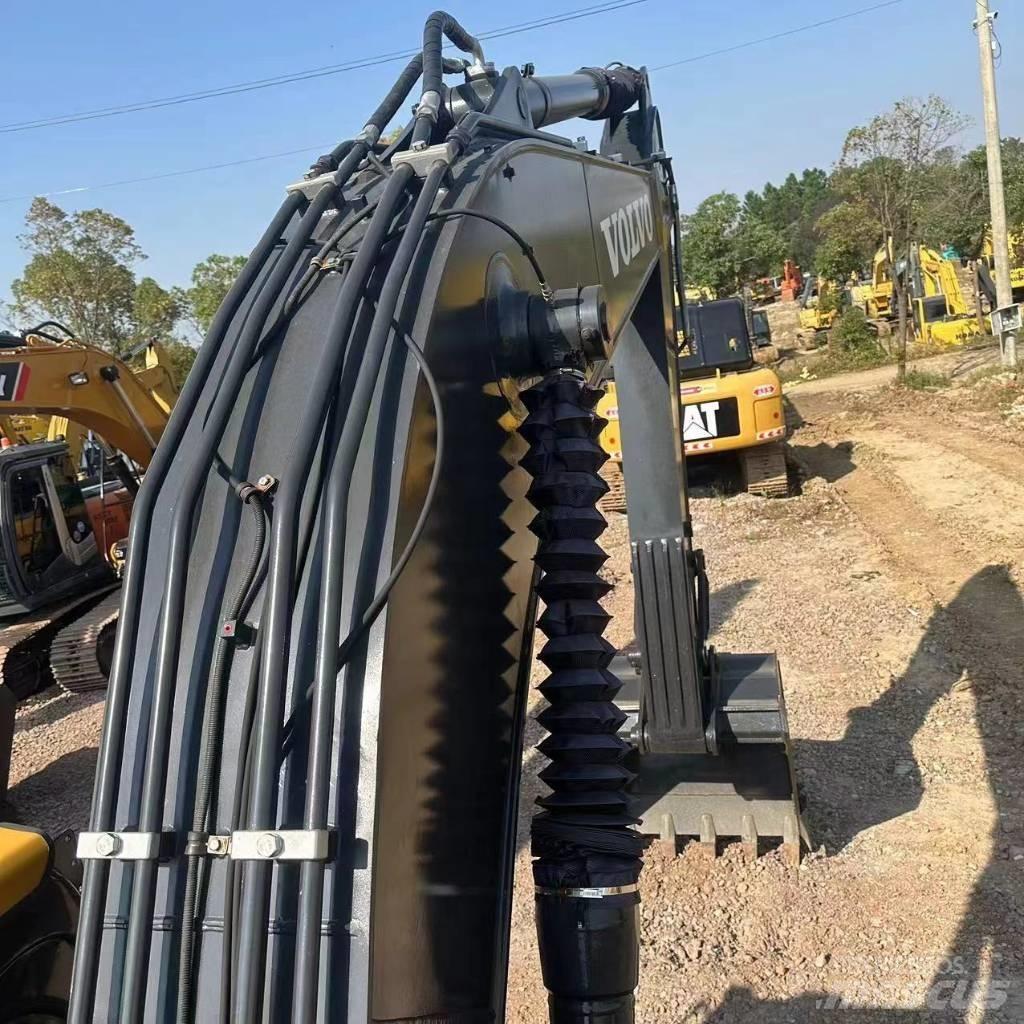 Volvo EC 210 Beltegraver