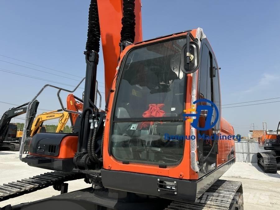Doosan DX 340 Beltegraver