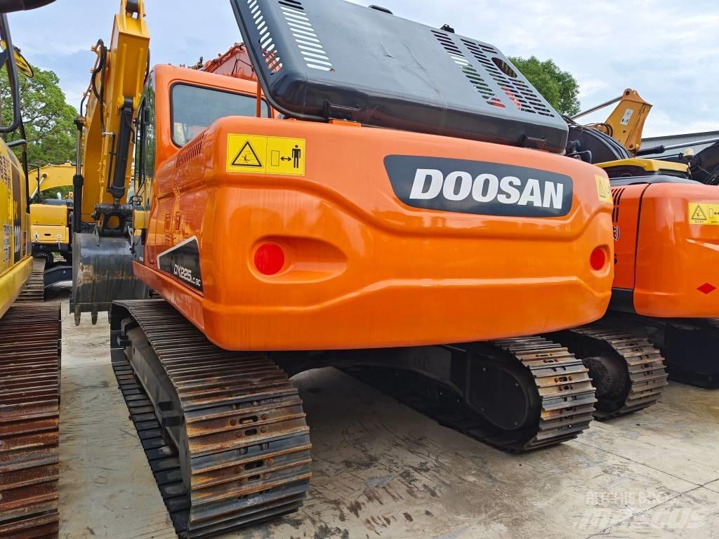Doosan DX 225 LC-9C Beltegraver