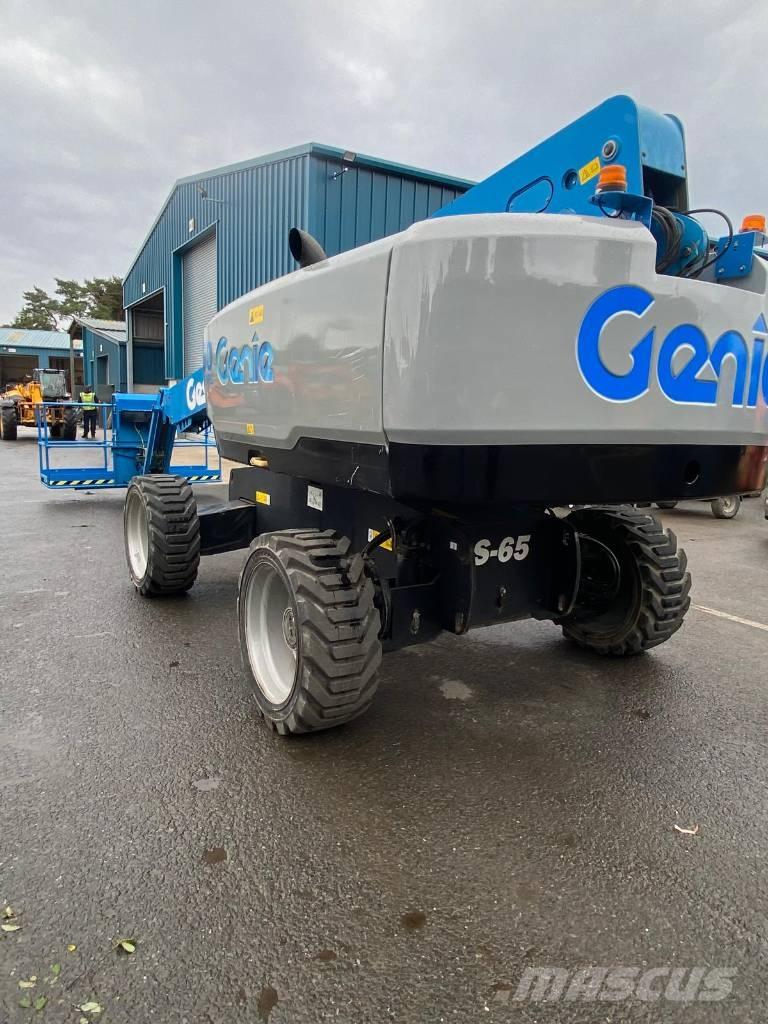 Genie S 65 Teleskop bomlifter