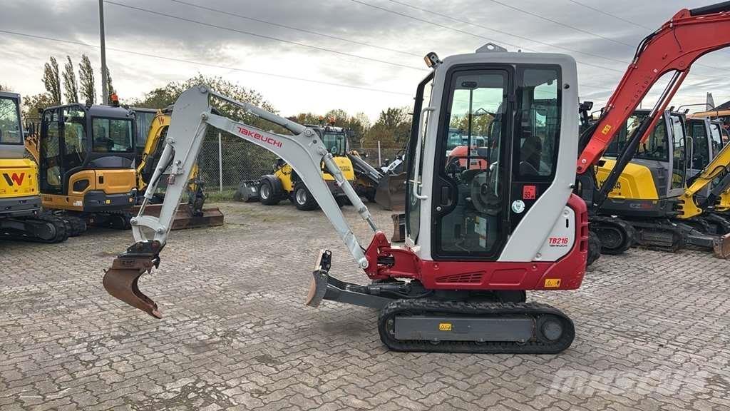 Takeuchi TB216 Minigravere <7t