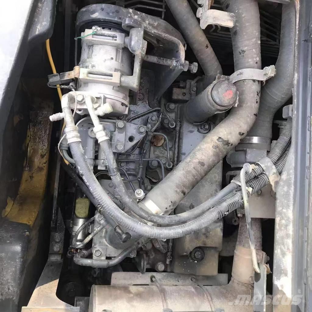 Komatsu PC 138 US Midigravere 7 - 12t