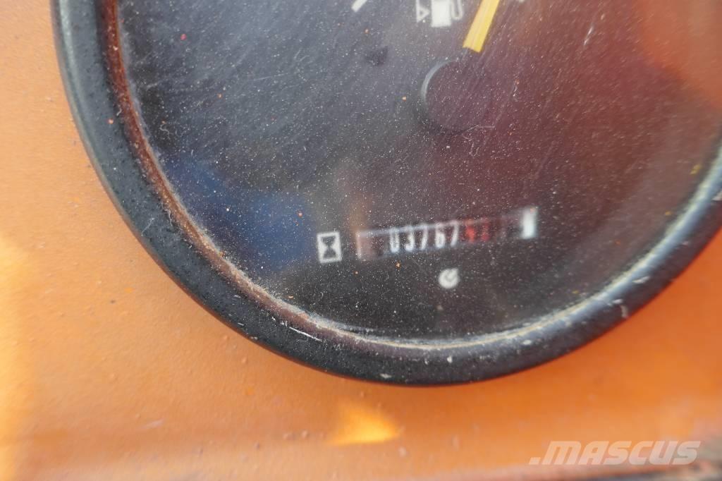 SkyTrak 10054 Teleskoplastere