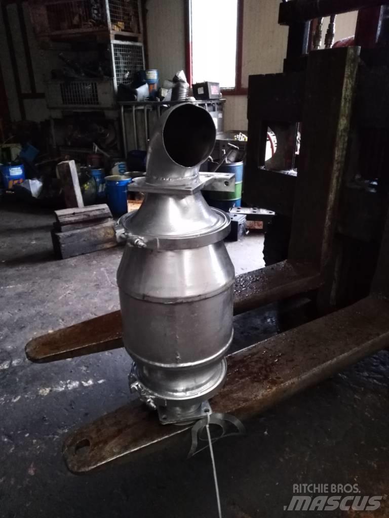 Furukawa 335II Chassis og understell