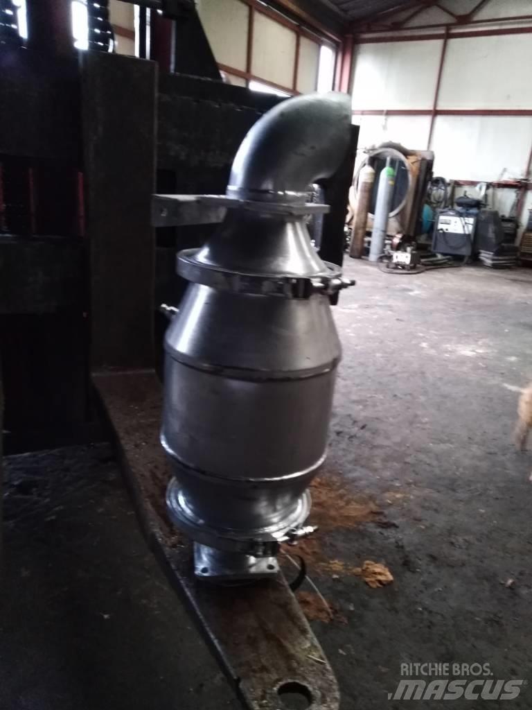Furukawa 335II Chassis og understell